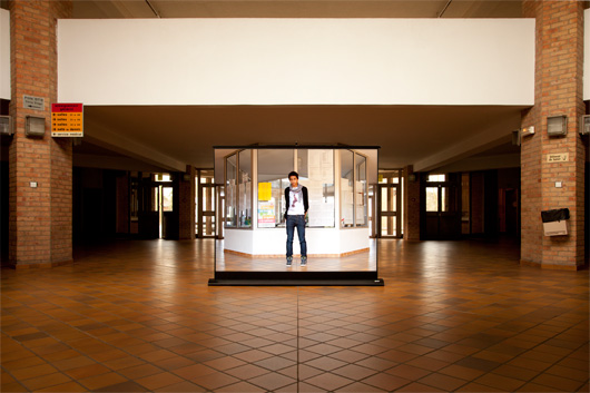 pasdehall1blog.jpg
